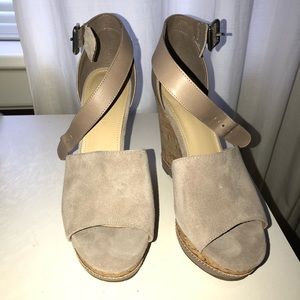 BRAND NEW MARC FISHER WEDGES